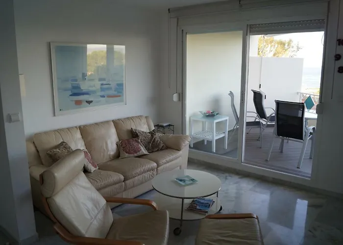 Costabella Penthouse Appartement *