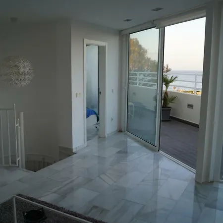 Costabella Penthouse アパート マルベーリャ